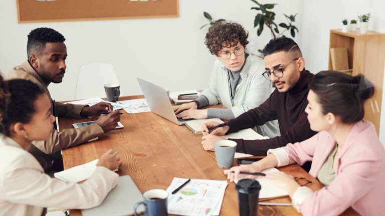 Como fazer café quente no trabalho: dicas essenciais