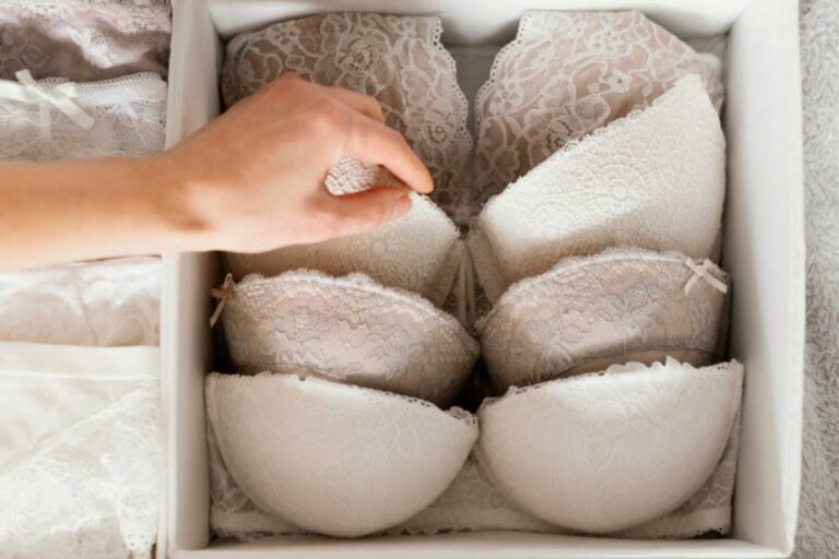 Sutiãs em tons neutros: como acertar nas peças para roupas brancas