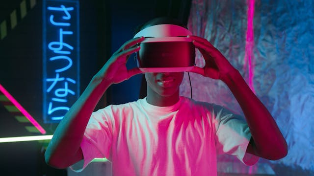 Pornô VR: O que os Usuários Precisam Saber