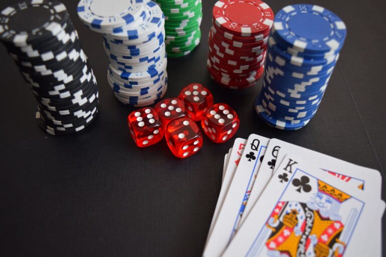Poker no Brasil: das origens à popularidade atual