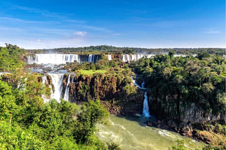 Hotéis em Foz do Iguaçu: Alternativas para Todos os Orçamentos Hotéis em Foz do Iguaçu: Alternativas para Todos os Orçamentos